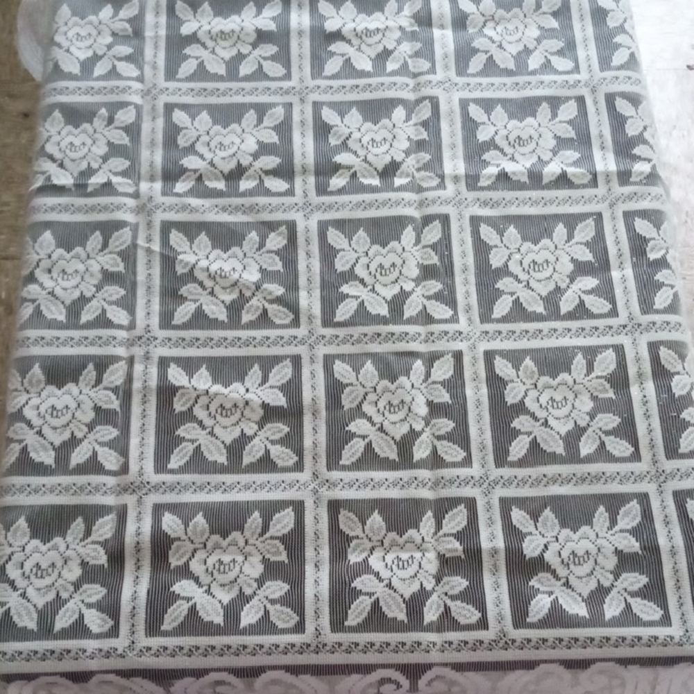 Floral Lace Ivory Square Table Scarf  24x24